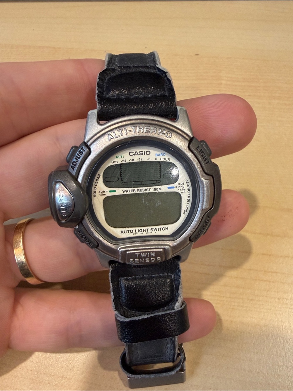 Casio Pathfinder 1675 PAL-200